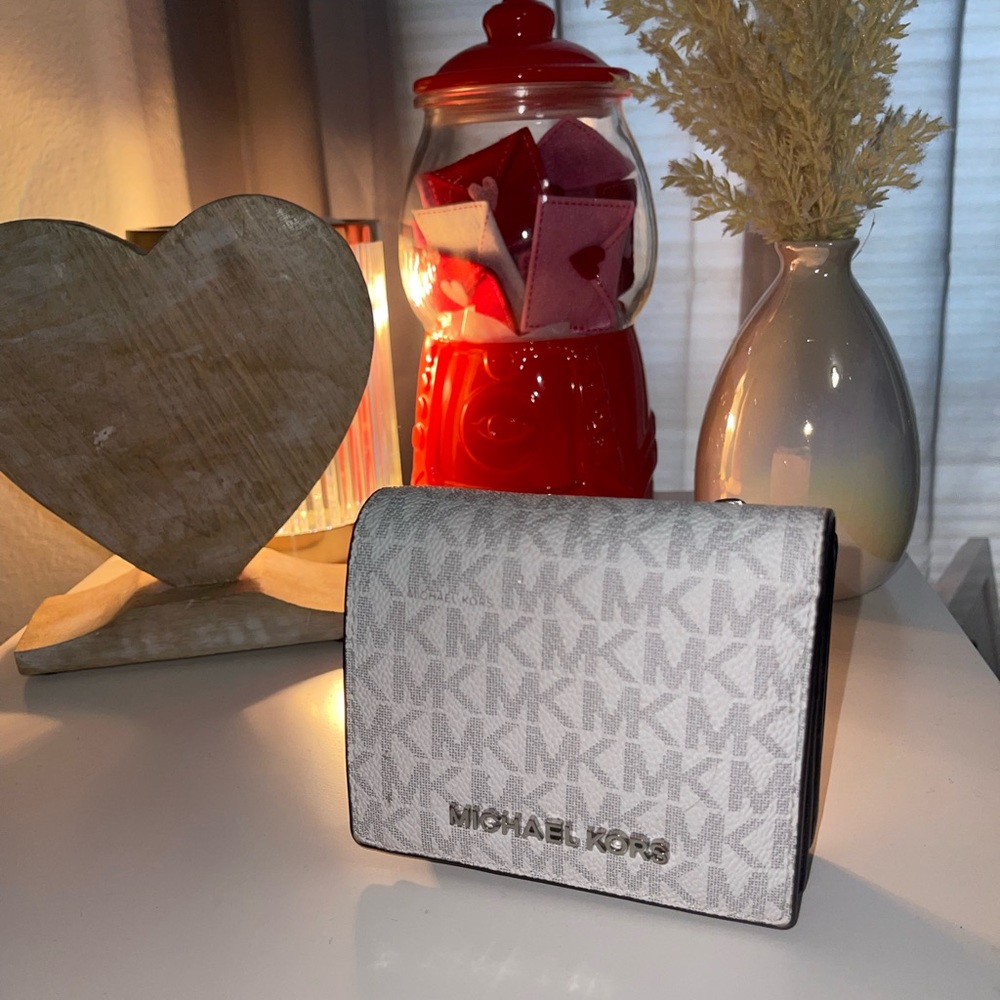 🤍MICHAEL KORS wallet🤍